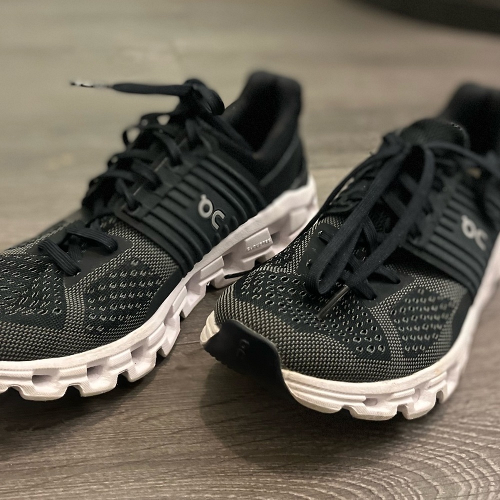 NEW ON CLOUD SWIFT SHOES✨